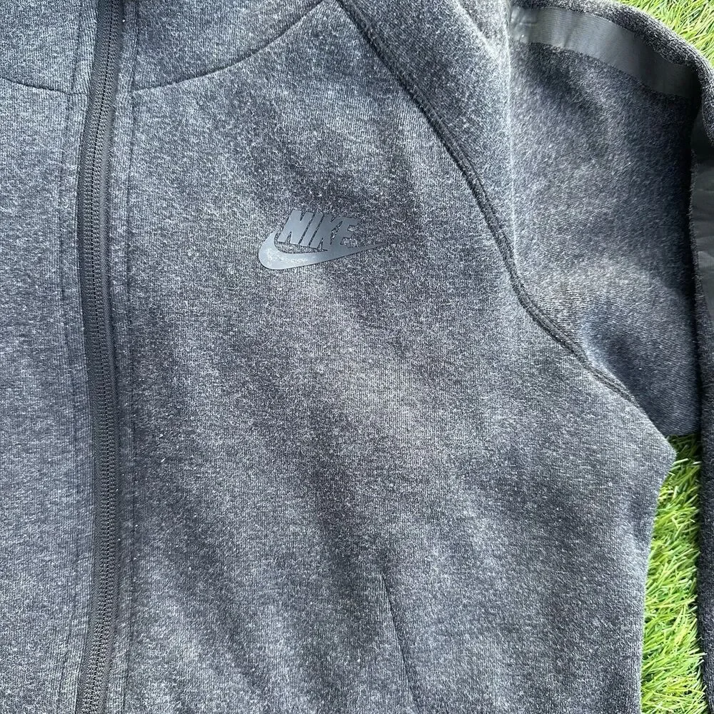 Nike Jacket Womens Small Gray Tech Fleece Aeroloft‎ 800 Down Primaloft Parka